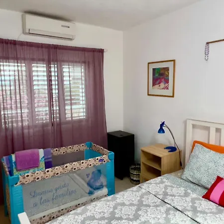 Taniandres Apartment *