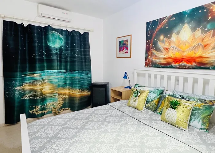 Taniandres Paralímni